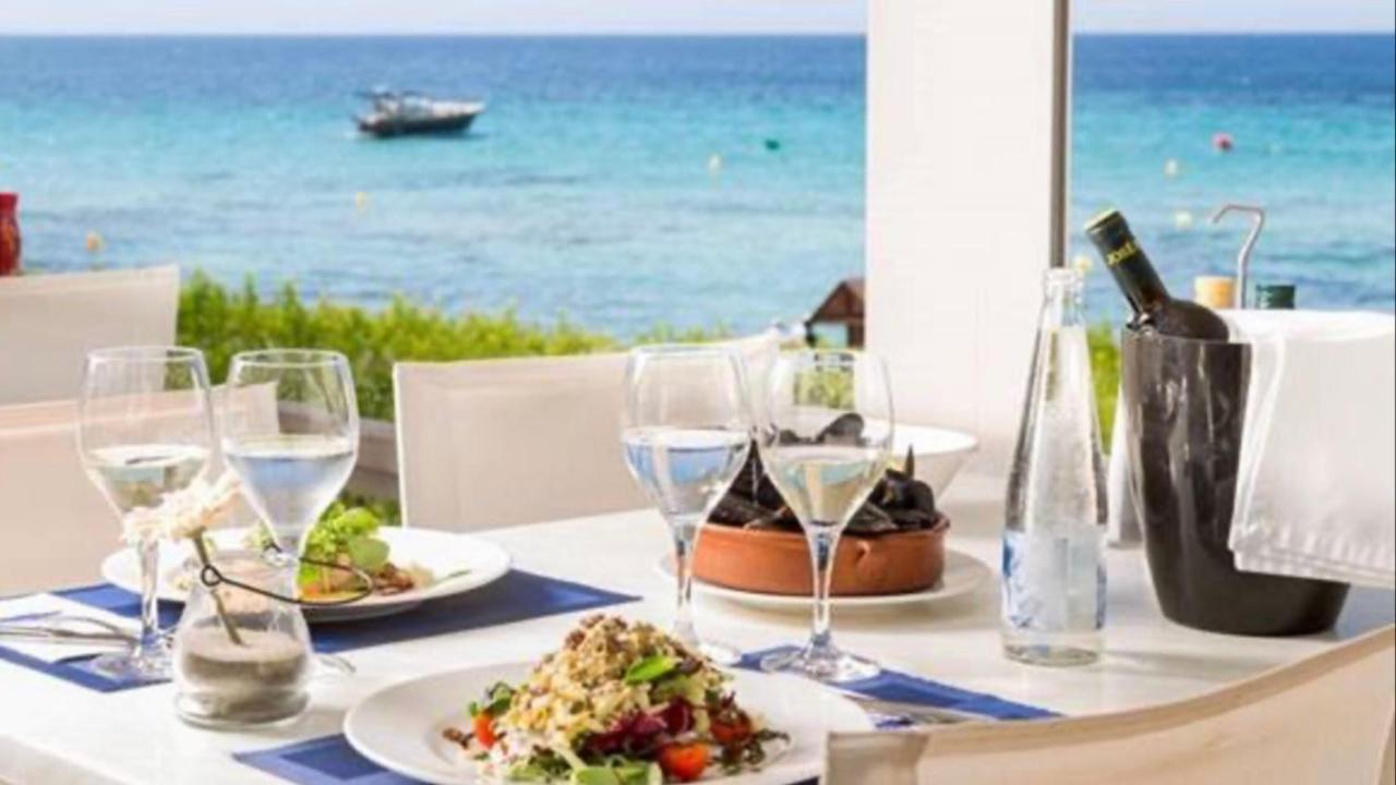 Beachfront Apartment In La Cala De Mijas Exterior foto
