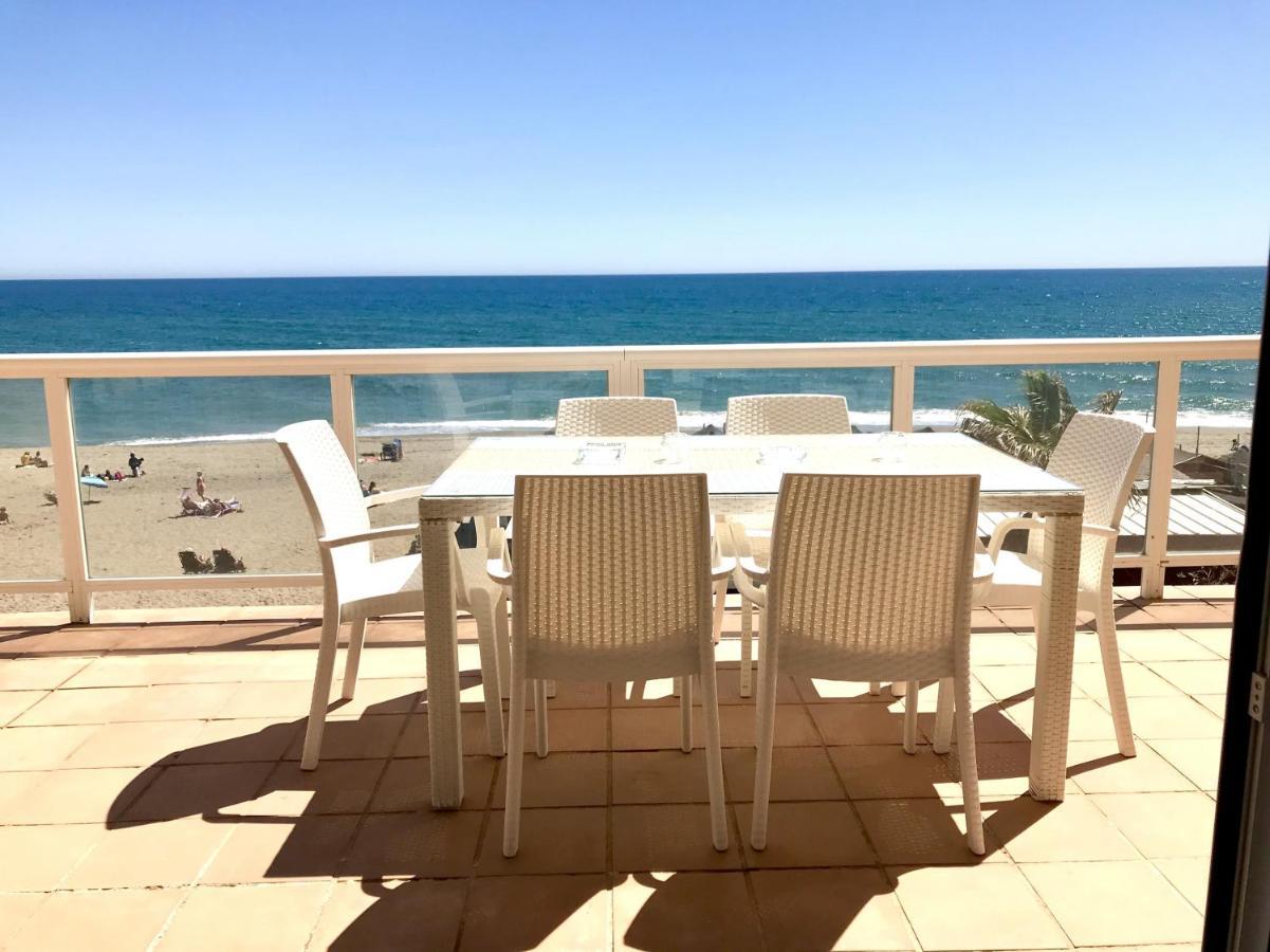 Beachfront Apartment In La Cala De Mijas Exterior foto