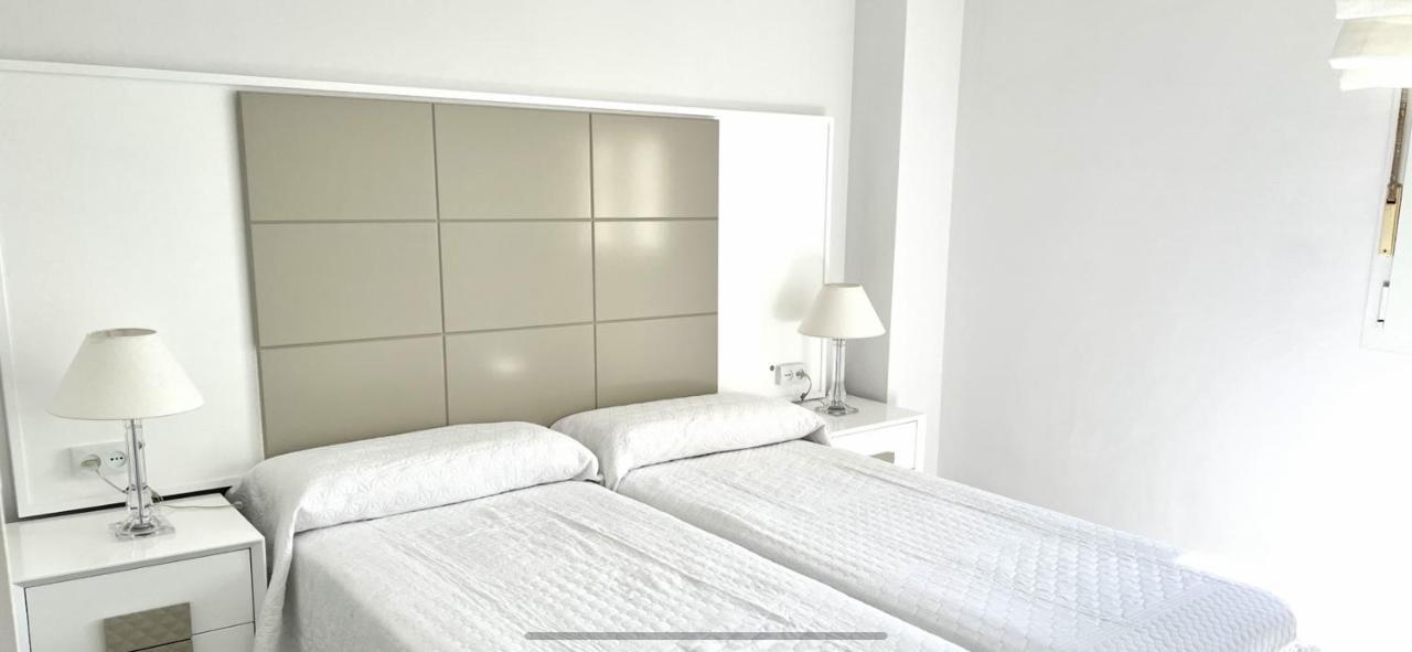 Beachfront Apartment In La Cala De Mijas Exterior foto